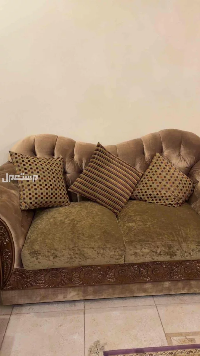 كنب وسجادة بسعر 1000 ريال سعودي الرياض حي الاندلس