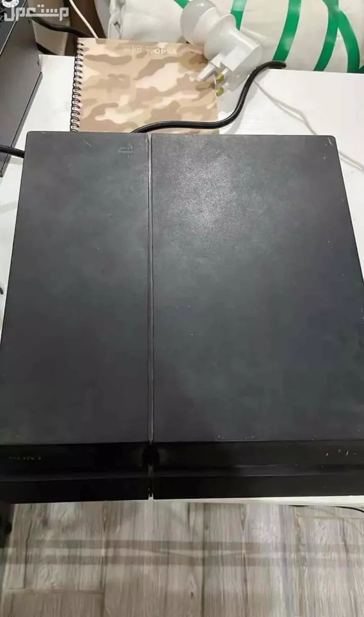 سوني 4 1000قيقابايت للبيع نضيف 470 ريال سعودي