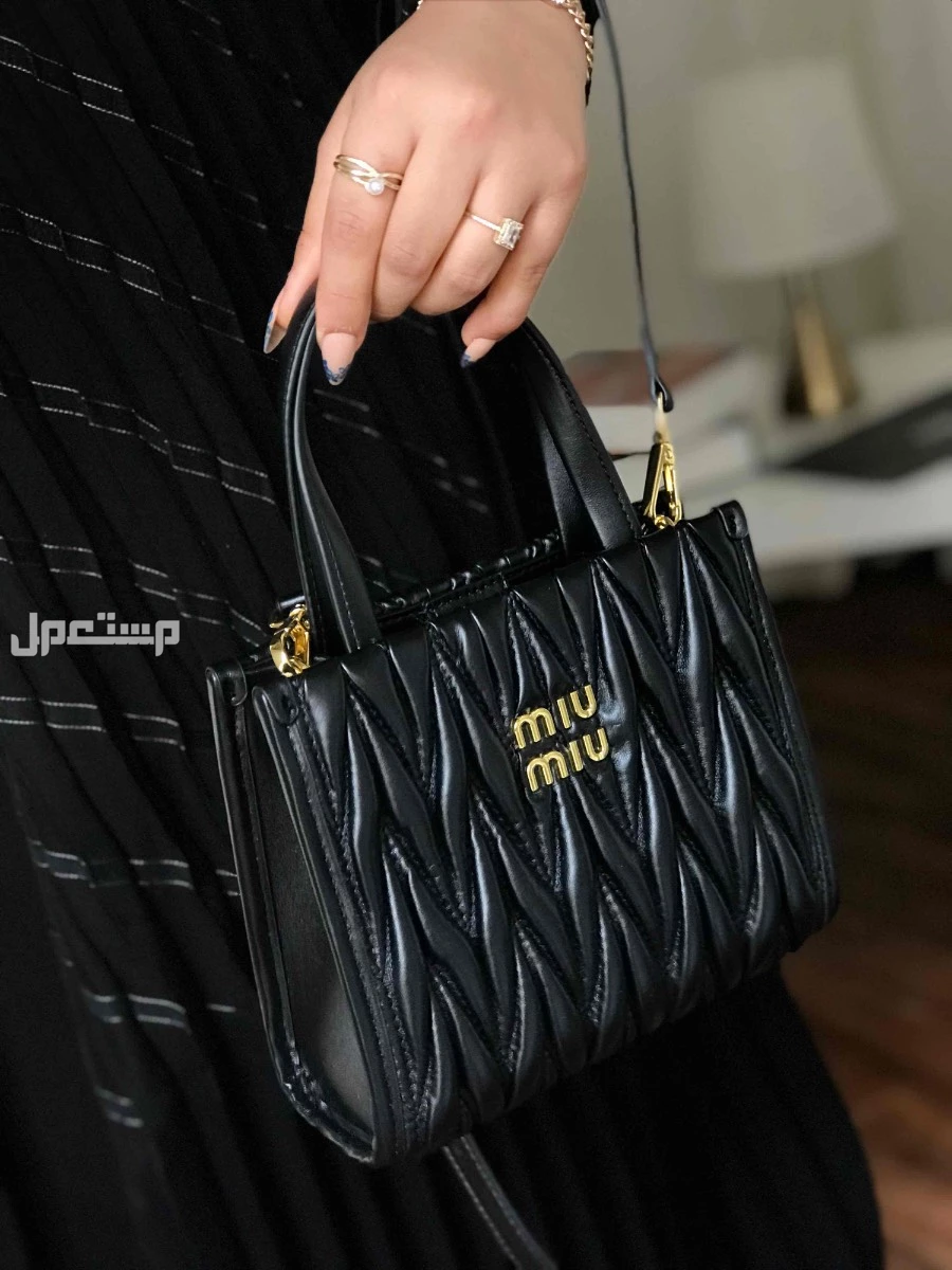 شنط ماركة ميو ميو ماستر كوالتي الشكل المربع