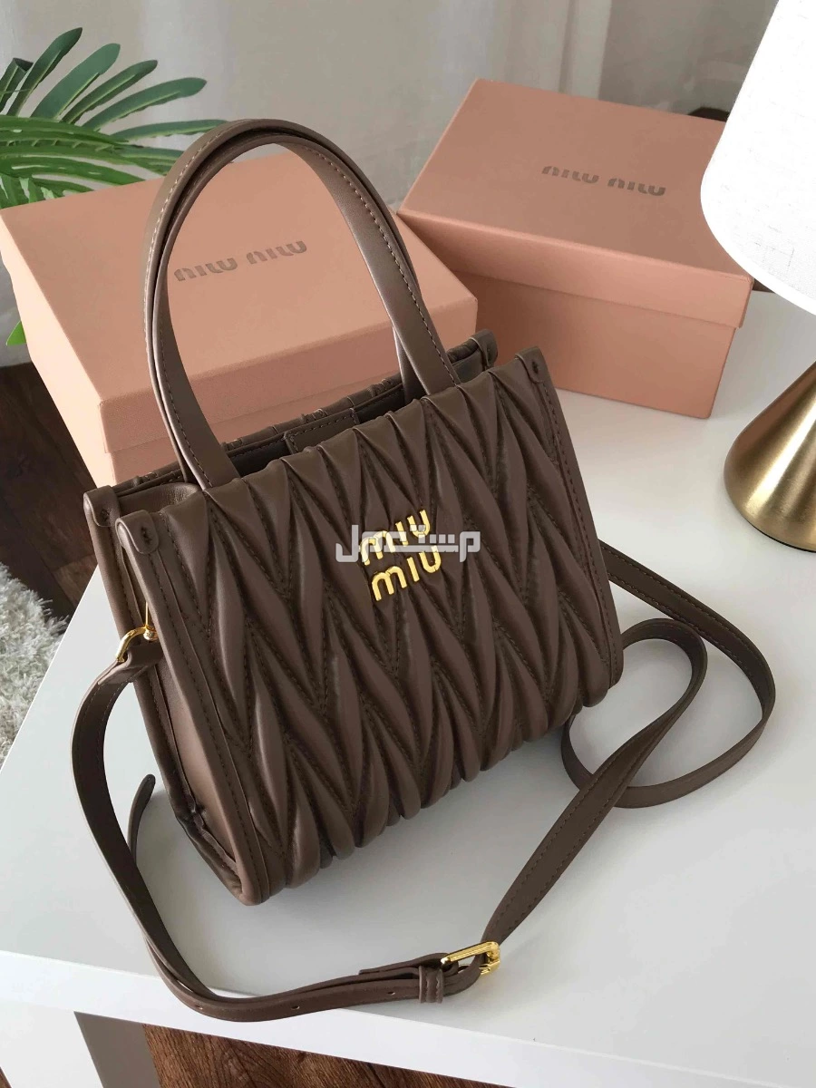 شنط ماركة ميو ميو ماستر كوالتي الشكل المربع