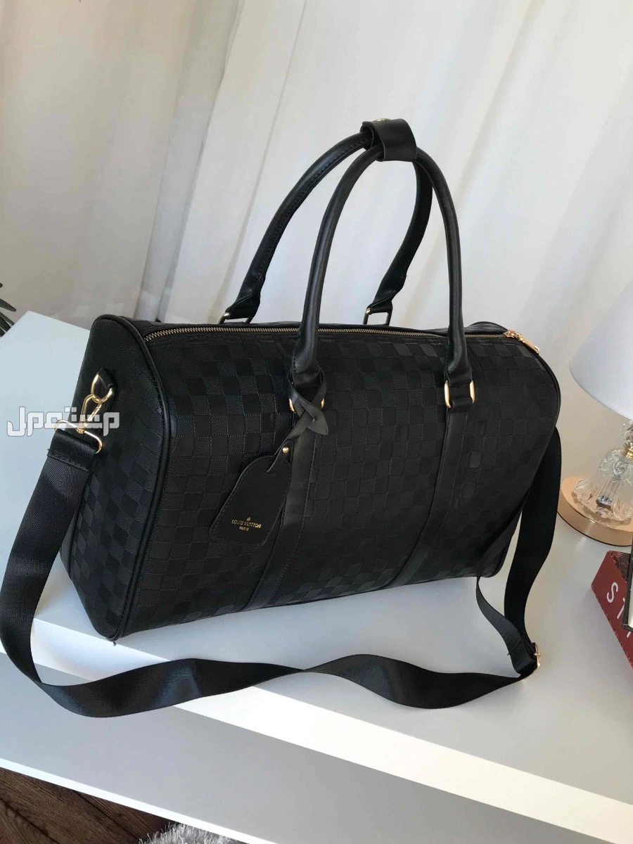 شنط سفر ماركات متنوعة حجمين ماستر كوالتي