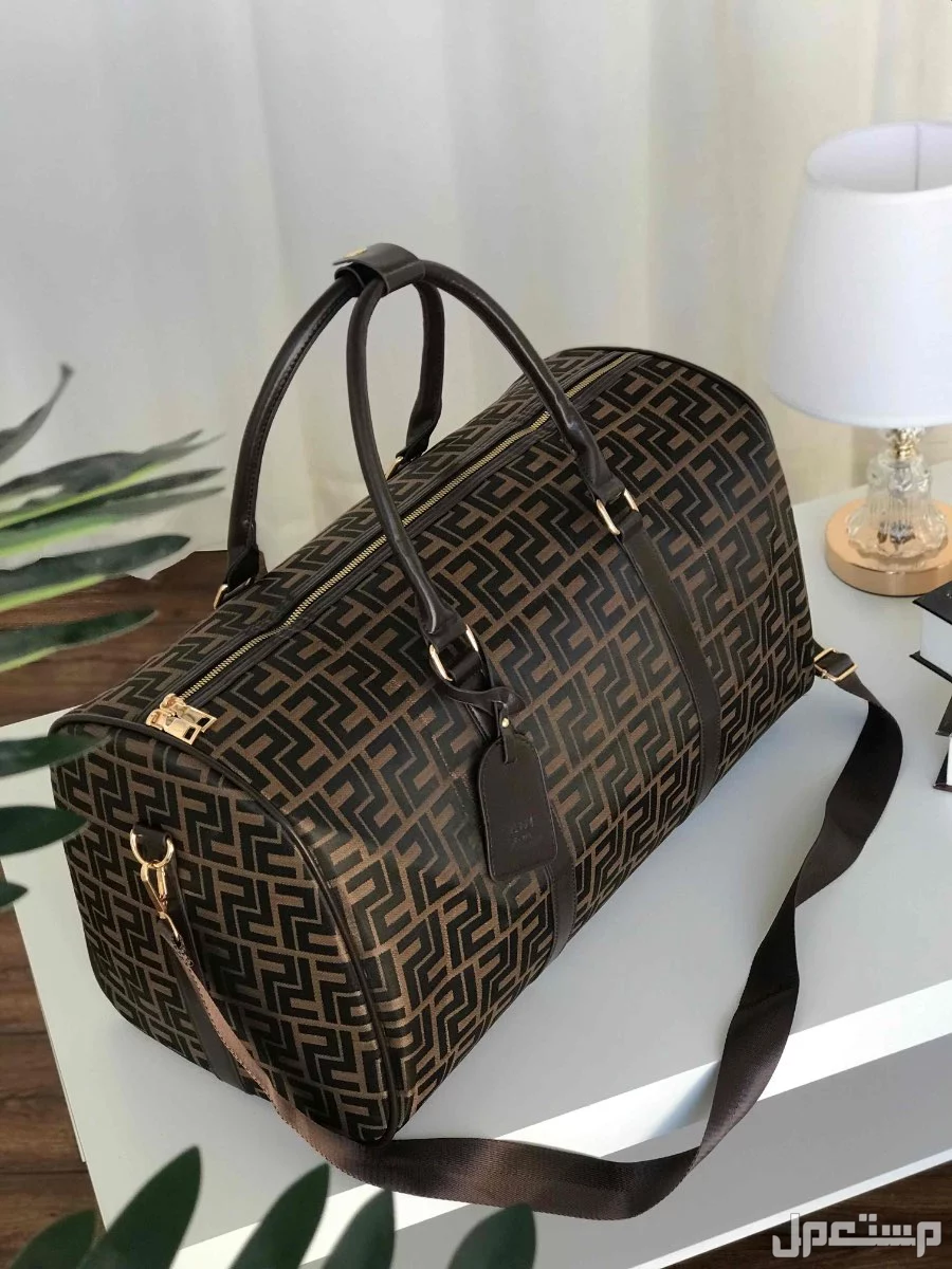 شنط سفر ماركات متنوعة حجمين ماستر كوالتي