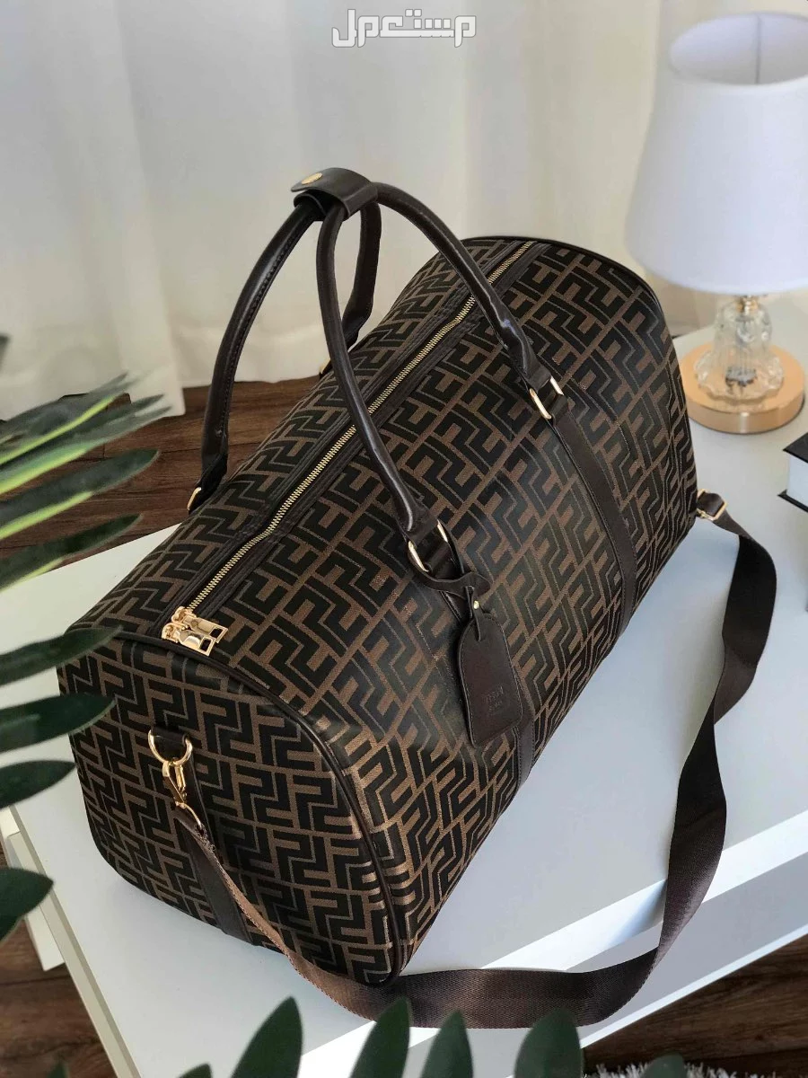 شنط سفر ماركات متنوعة حجمين ماستر كوالتي