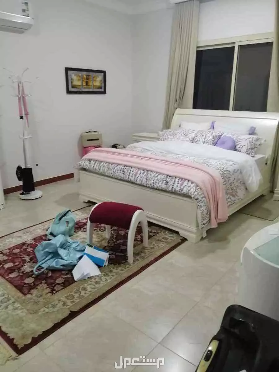 اثاث منزل بحالة ممتازة تصفية على الاثاث