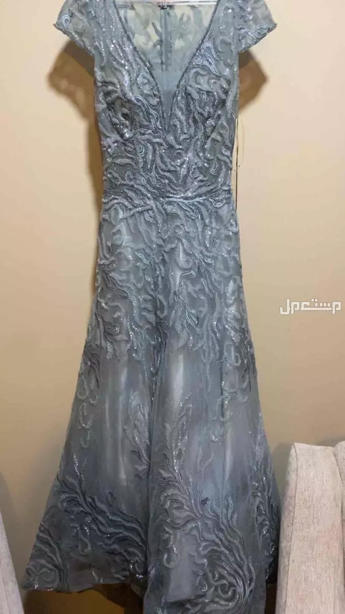 فستان سهرات مقاس s للبيع في جدة