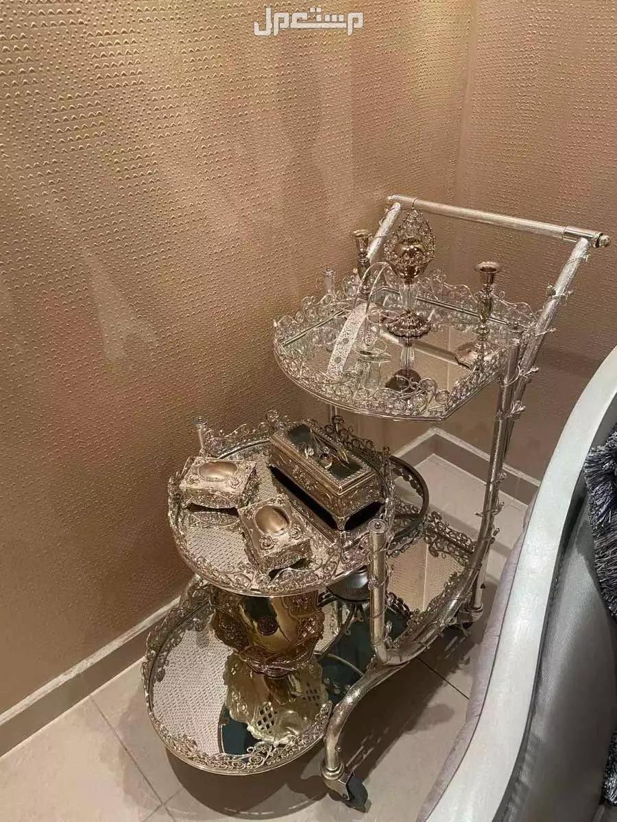 كنب مستعمل في مكة المكرمة بسعر 4500 ريال سعودي