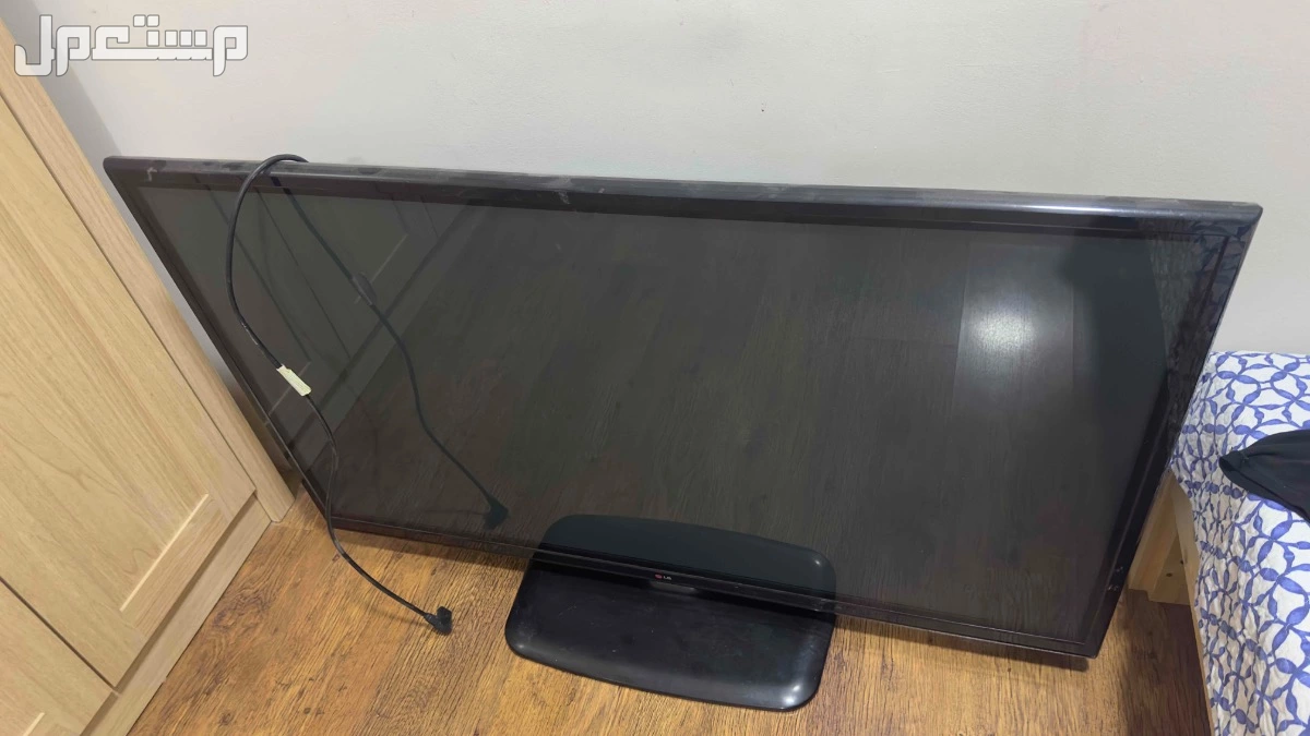 للبيع شاشه LG 2014 نظيفة 350 قابل للتفاوض