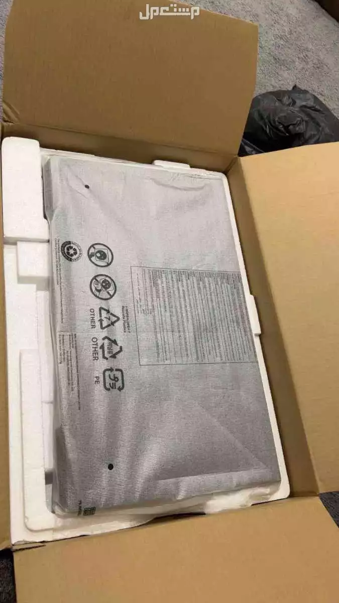 شاشة قيمنق جديده بجميع ملحقاته 180 هرتز رقم الجوال:0550552669