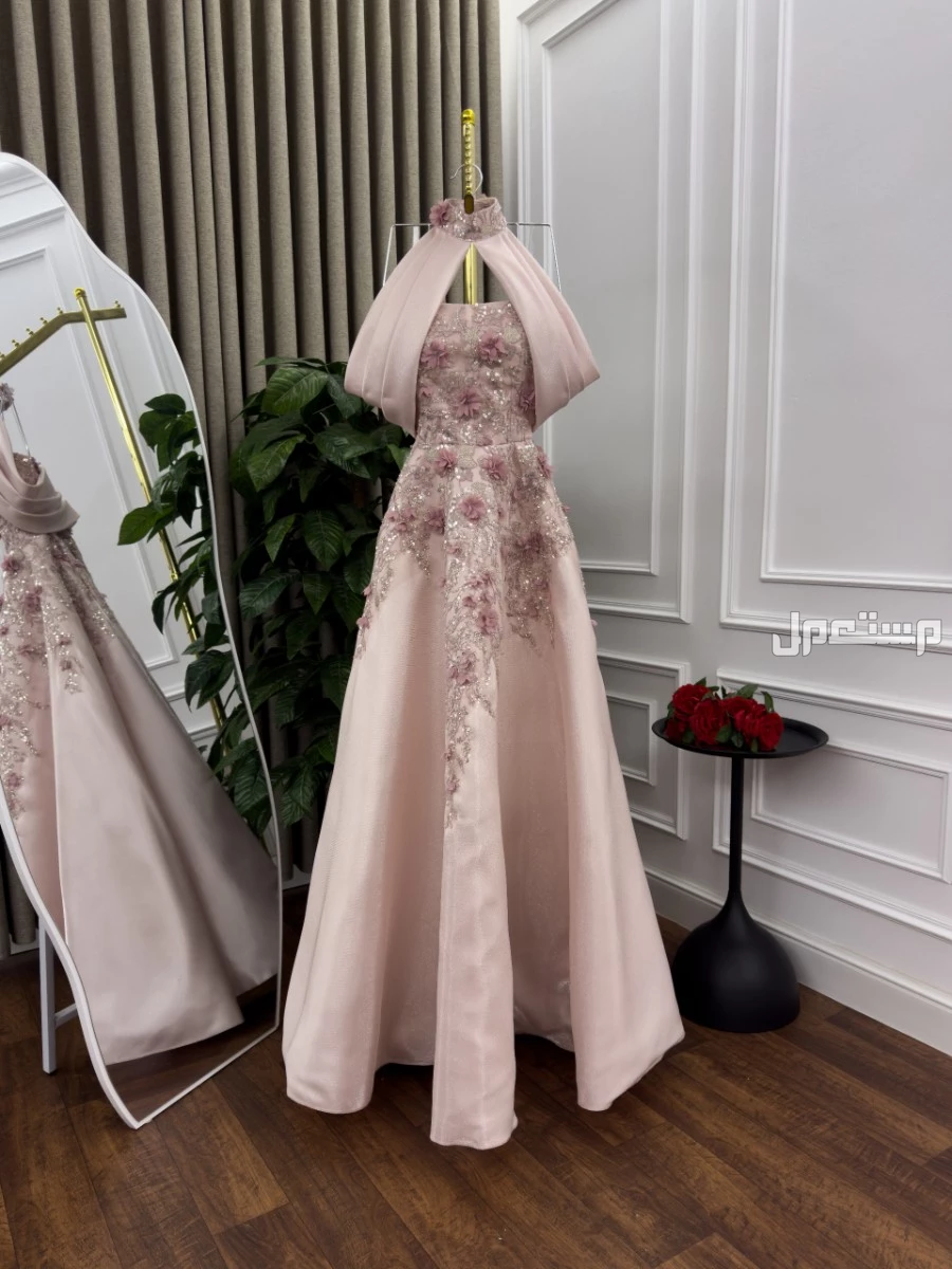 فساتين حديثة ومتنوعه لطلب ولاستفسار وتسأب 0567358943  نشحن لكافه مدن المملكة وخدمة توصيل للبيت   *المقاسات بالرقم :1.2.3.4.5.6.7  *المقاسات بل احرف:S.M.L. XL. XXL. XXXL. XXXXL   🌍موقعنا جدة