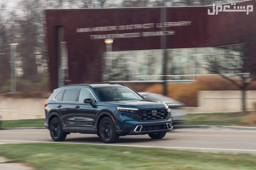 مواصفات وأسعار هوندا CR-V 2025.. مميزات وعيوب التصميم الخارجي لهوندا CR-V 2025