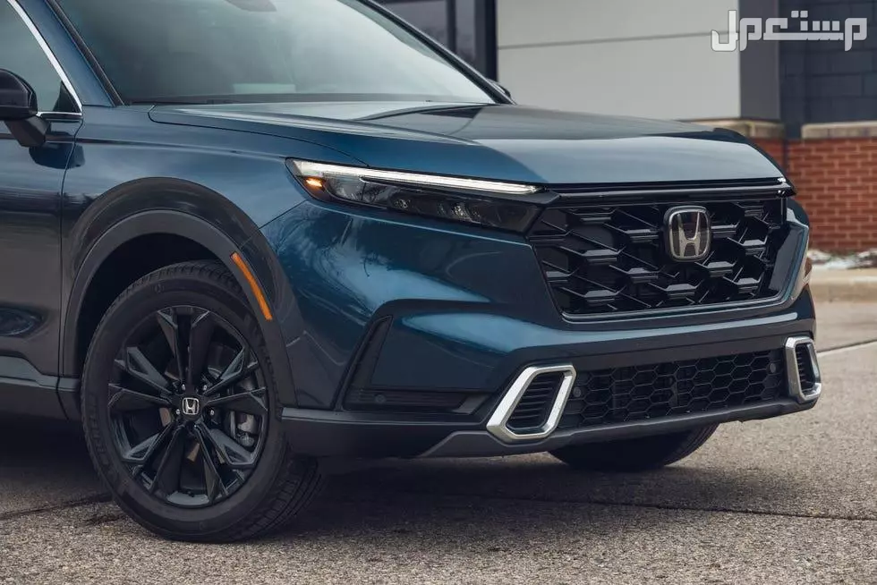 مواصفات وأسعار هوندا CR-V 2025.. مميزات وعيوب مقدمة هوندا CR-V 2025