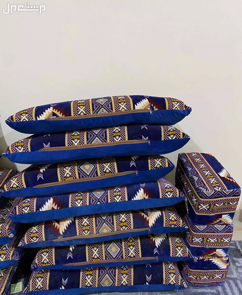 مساند ومراكي مجلس او مشب في حائل بسعر 500 ريال سعودي