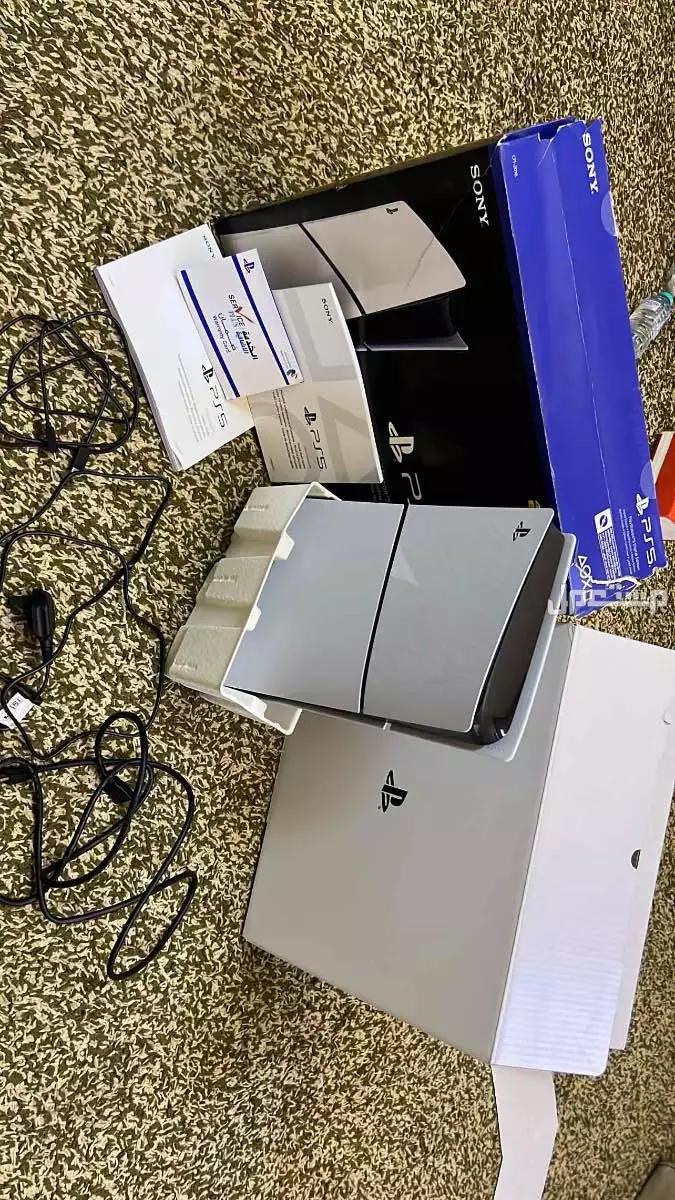 سوني 5 للبيع بسعر  سعودي 1400 الدمام
