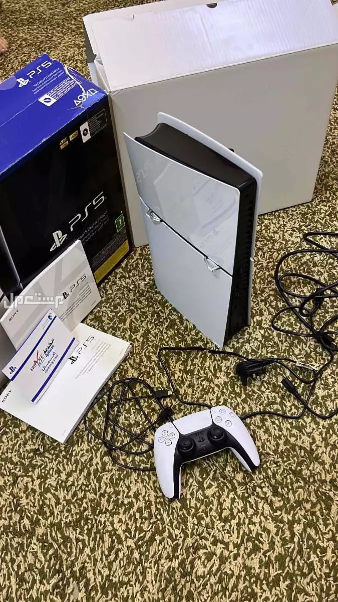 سوني 5 للبيع بسعر  سعودي 1400 الدمام