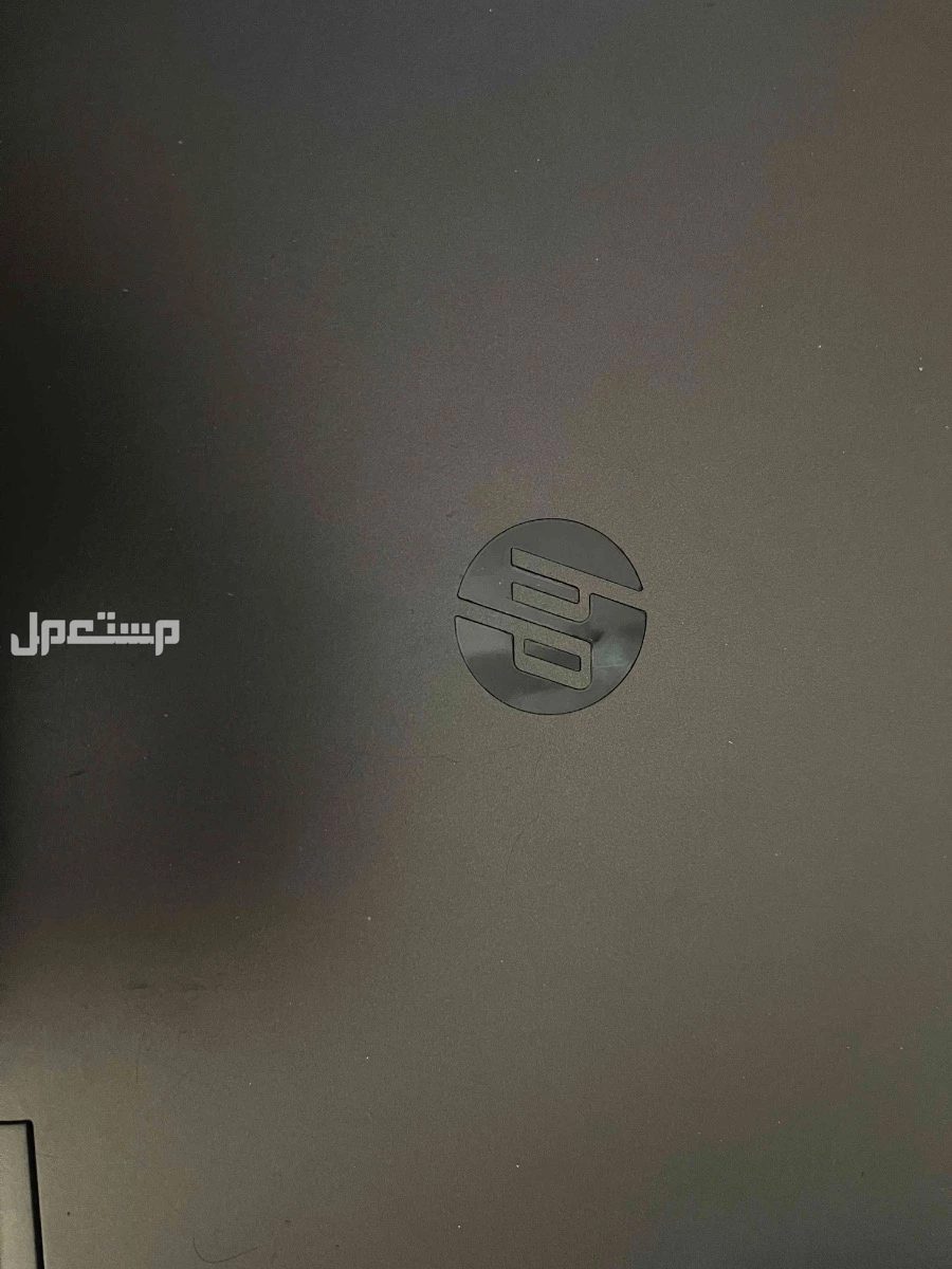 لابتوب للبيع استخدام خفيف ينفع لدراسه و الالعاب الخفيفه