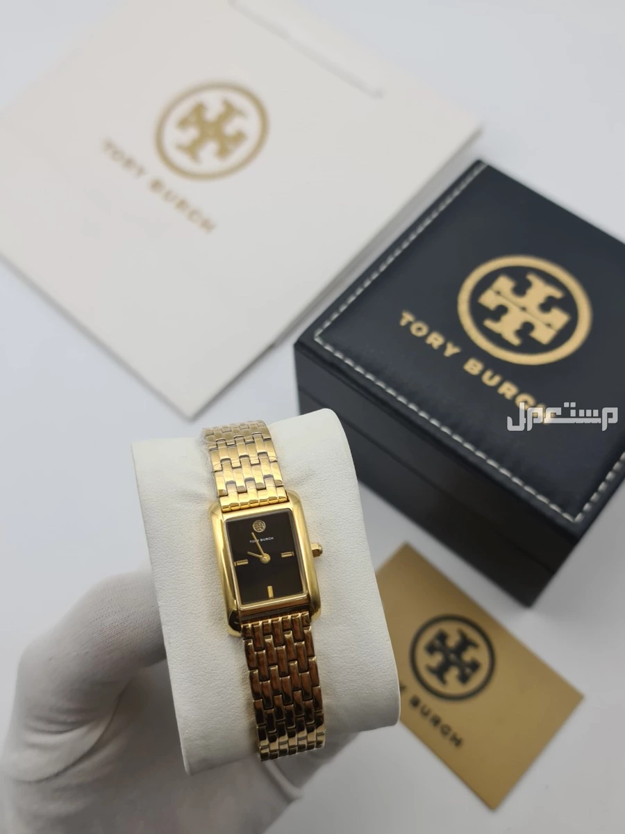 ساعات ____نسائي ..  جديده من ماركات تري بورش..  مع جميع ملحقات الماركه..  خامته ممتازه جدا.   درجه اولى.       **السعر350ريال. في الدمام بسعر 350 ريال سعودي شامل التوصيل
