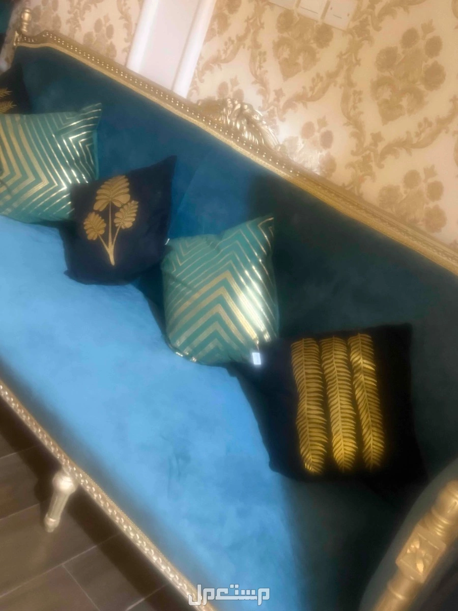 طاولة طعام 14 كرسي استخدام جديد