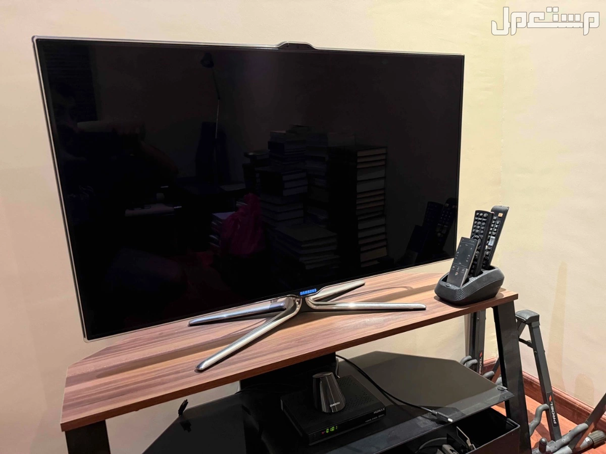 تلفزيون سامسونج 40 بوصة ذكي 3D للبيع