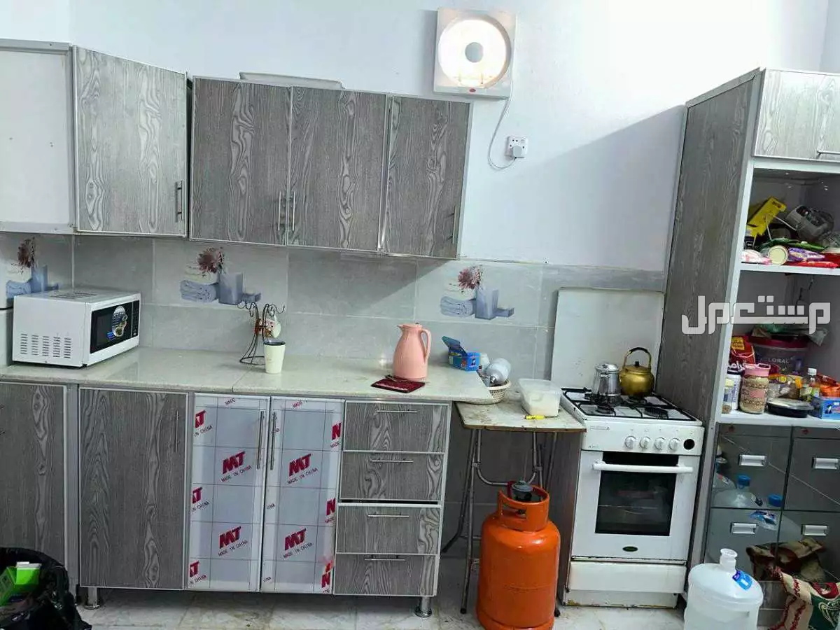جده حي القوزين  في جدة بسعر 800 ريال سعودي