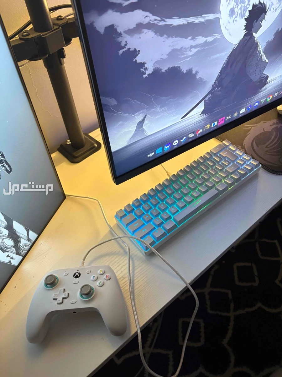 للبيع pc قيمنق فالمدينة المنوره بسعر 3200