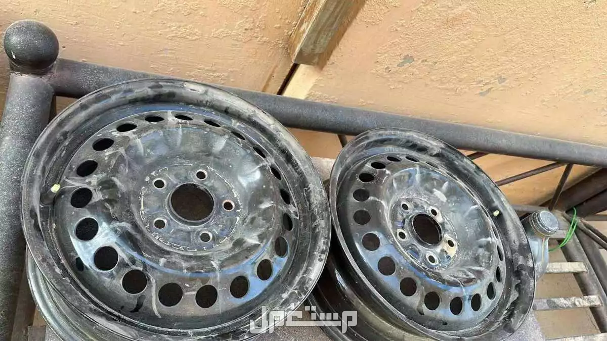 في الرياض بسعر 400 ريال سعودي جنوط سوح مقاس 16