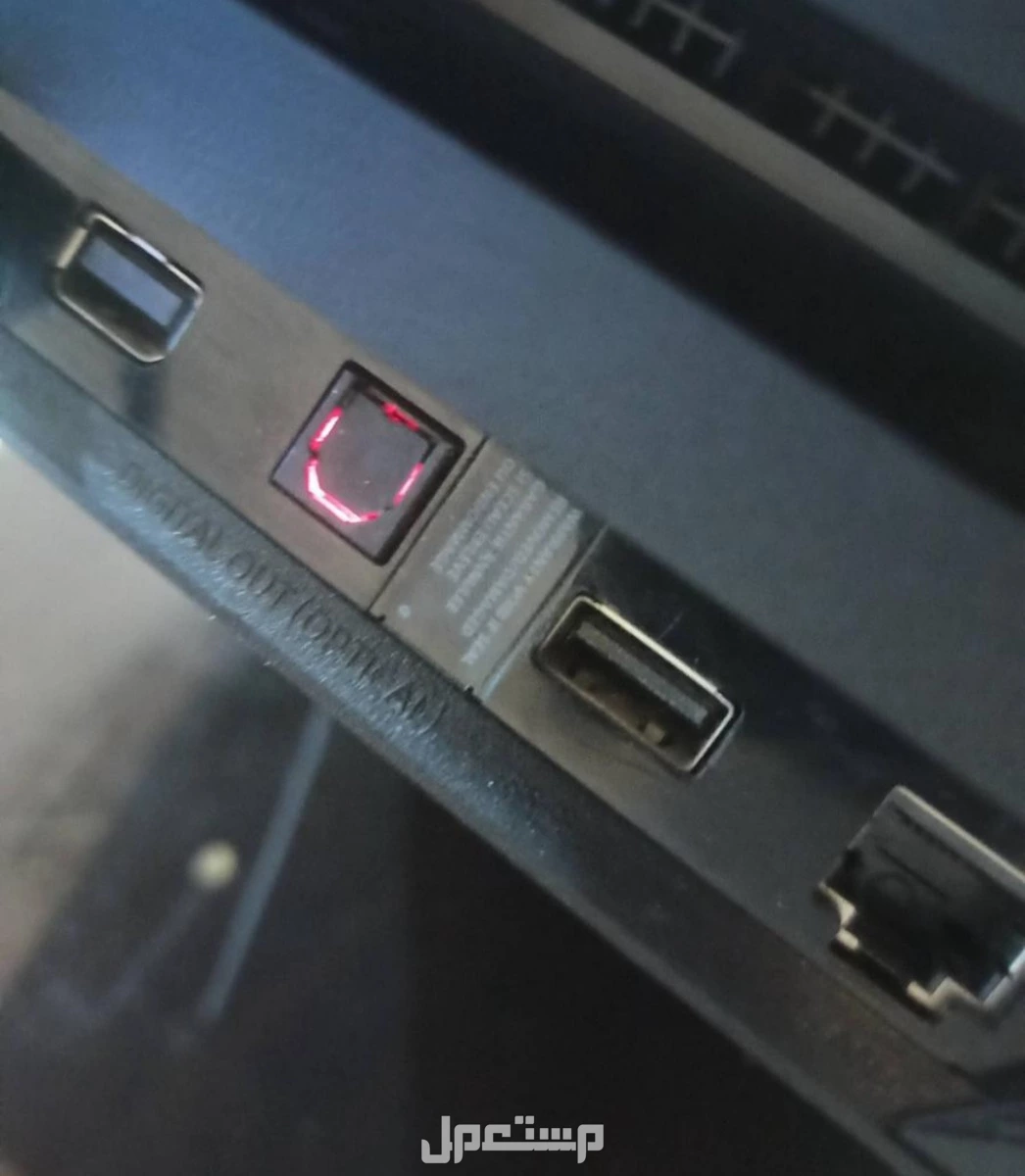 سوني فور برو ps4 في المدينة المنورة بسعر 550 ريال سعودي