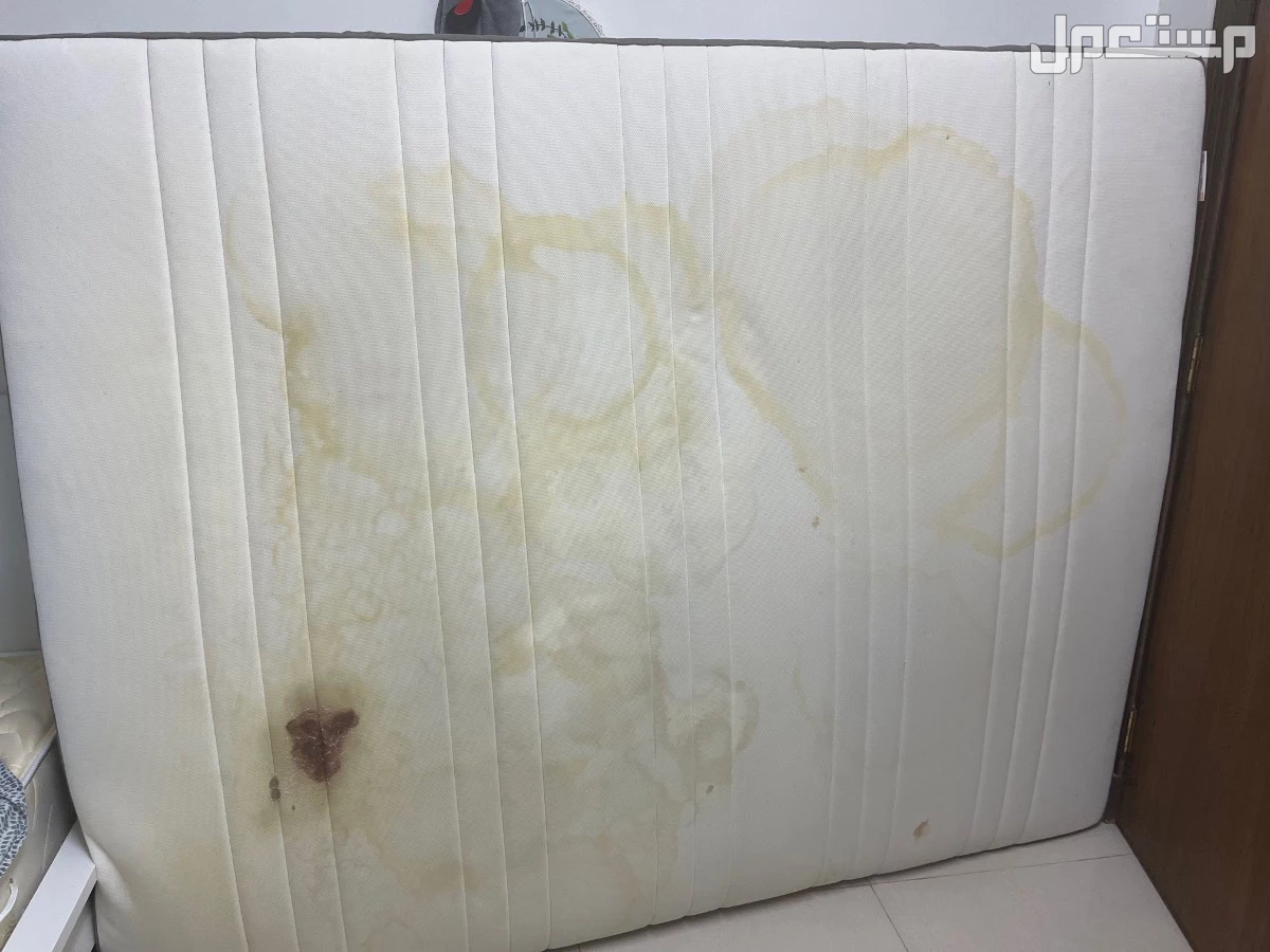 للتبرع مرتبة سرير نفرين فيها بعض البقع / الدمام / الجامعيين