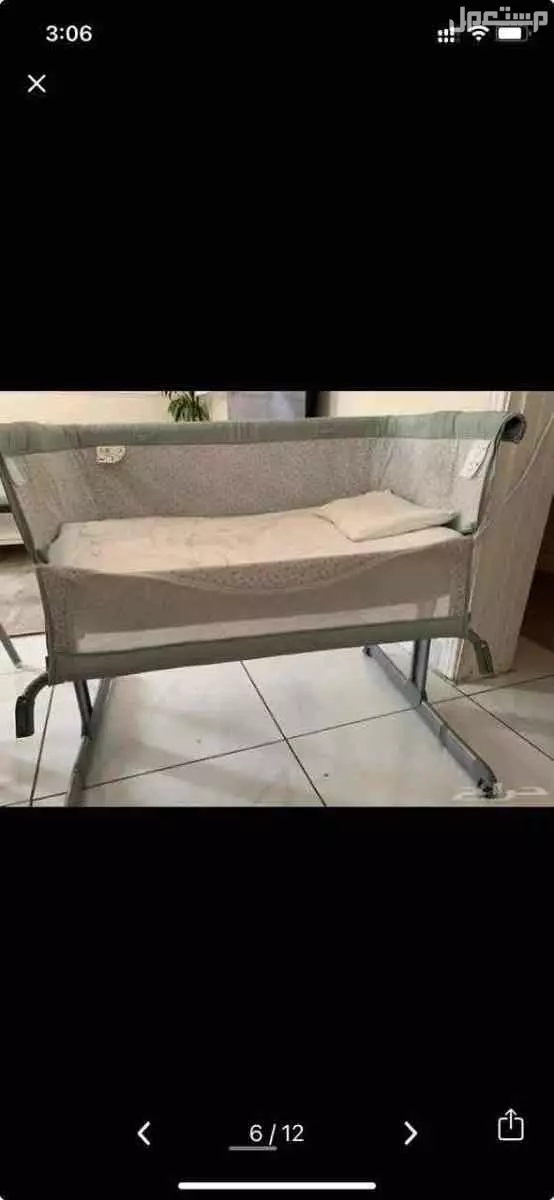 للبيع سرير اطفال من ماركة شيكو مع لحاف مثبت على المرتبه ومخدة بسعر 600 ريال
