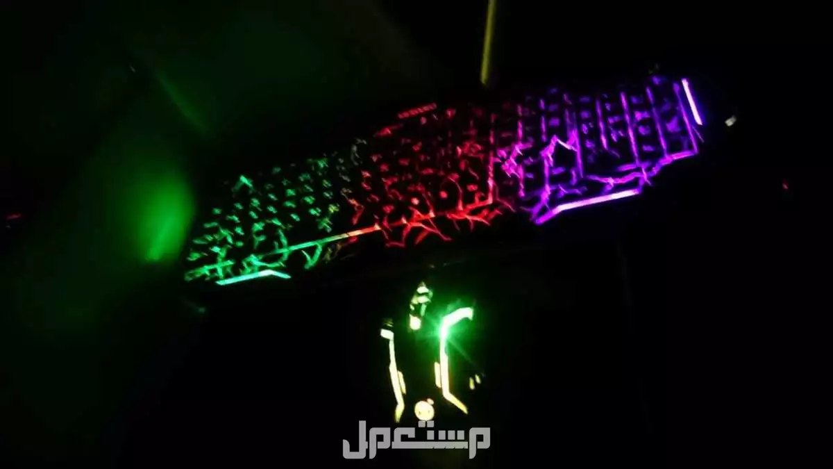 ماوس و كيبورد مافي خدشه للبيع على السوم التواصل واتس