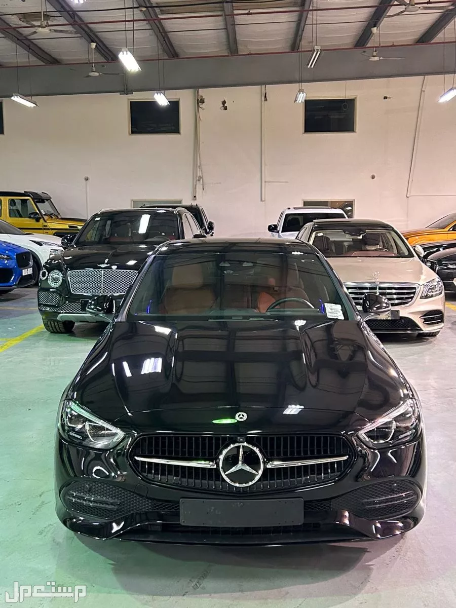 مرسيدس بنز C-Class 2022 في دبي بسعر 120 ألف درهم إماراتي