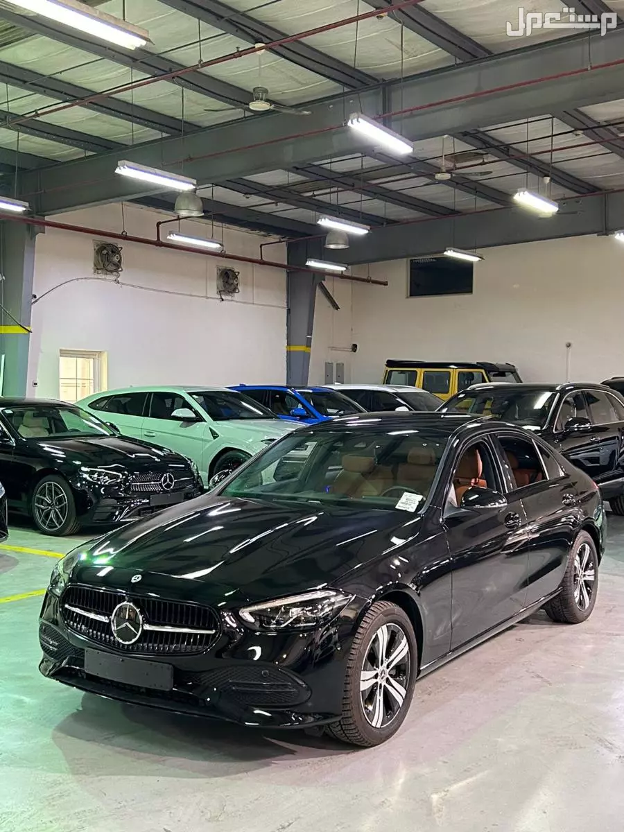 مرسيدس بنز C-Class 2022 في دبي بسعر 120 ألف درهم إماراتي