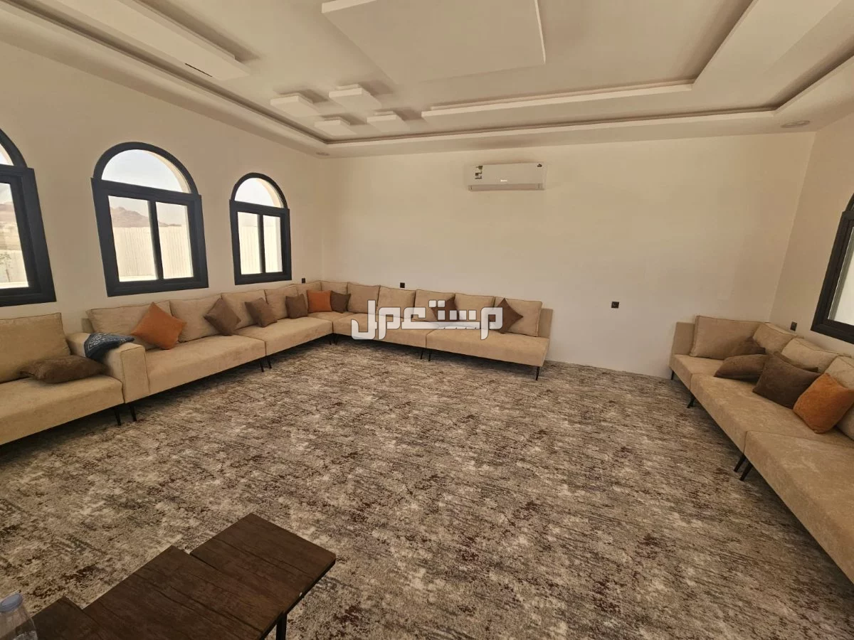كنب للبيع على السوم بالمدينة المنورة