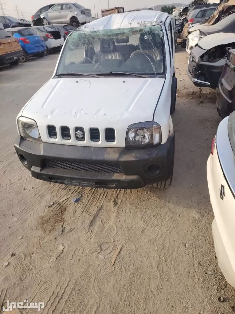 للبيع متوفر لدينا جميع قطع غيار سيارات سزوكي جمني بيع قطع غيار فقط تشليح