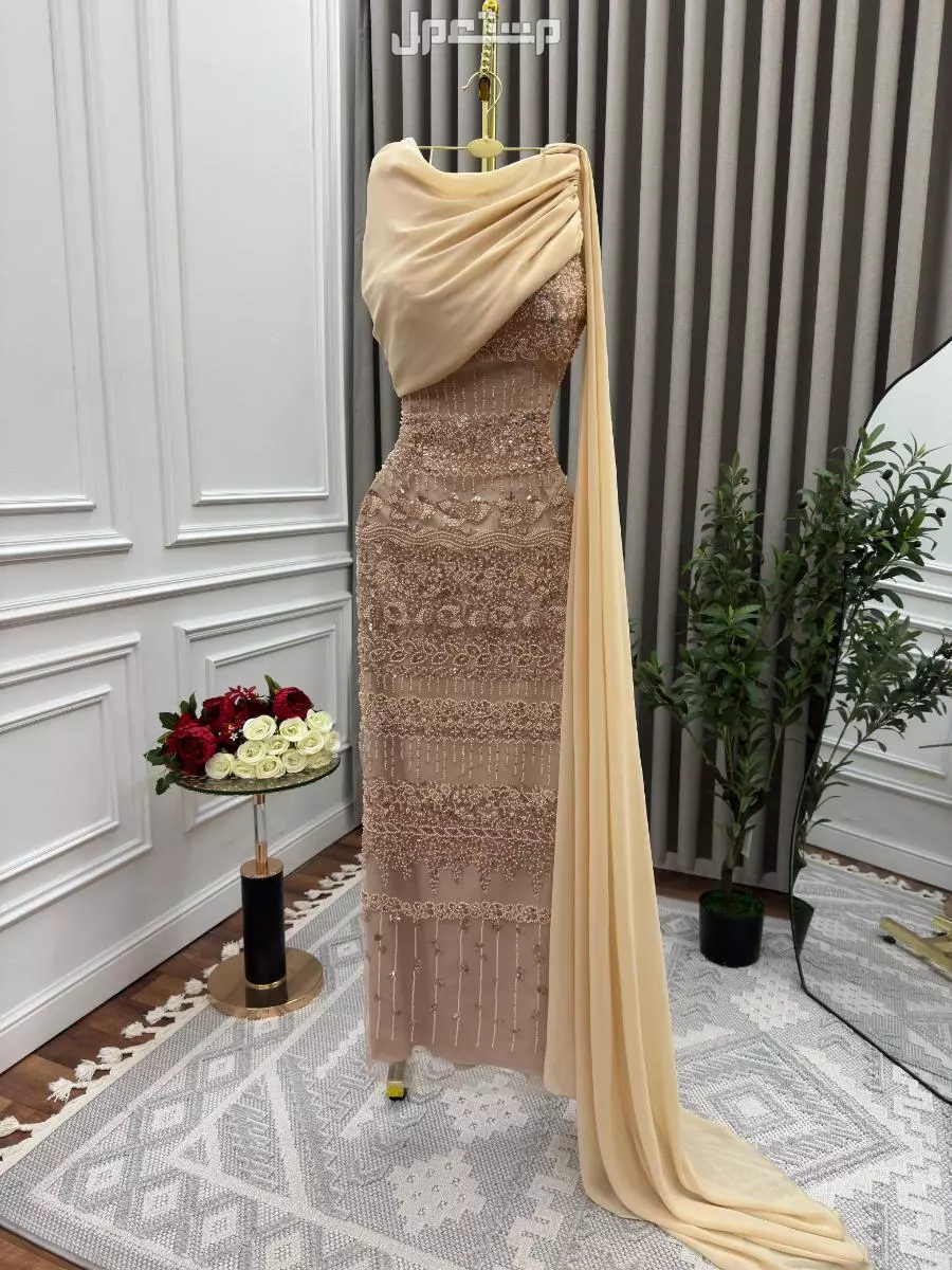 فساتين حديثة اعياد مناسبات نشحن لكافه مدن المملكة لطلب ولاستفسار وتسأب 0567358943   في الخفجى بسعر 200 ريال سعودي