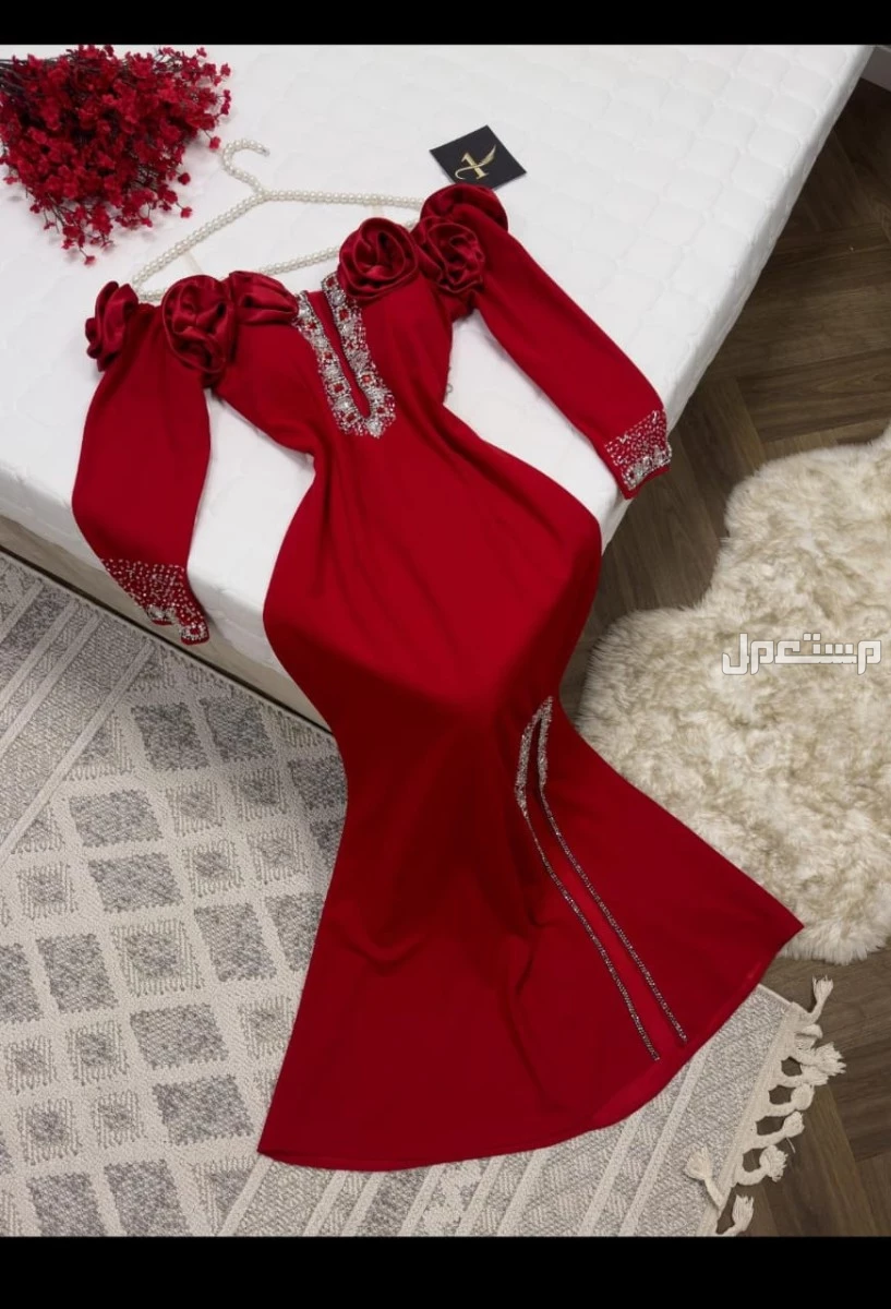 فساتين حديثة اعياد مناسبات نشحن لكافه مدن المملكة لطلب ولاستفسار وتسأب 0567358943   في الخفجى بسعر 200 ريال سعودي