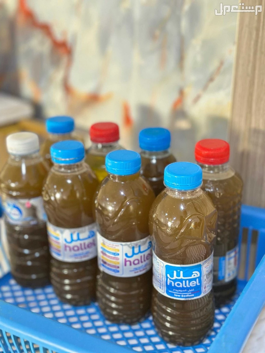 زيت شعر يطول وينعنم ويكثف ويعبي الفراغات ومناسب للكبار والصغار في 50ريال سعودي واذا مفاد رجعيه فذمتي انوه حلو وانا مجربته زيت شعر يطول وينعنم ويكثف ويعبي الفراغات ومناسب للكبار والصغار في 50ريال سعودي