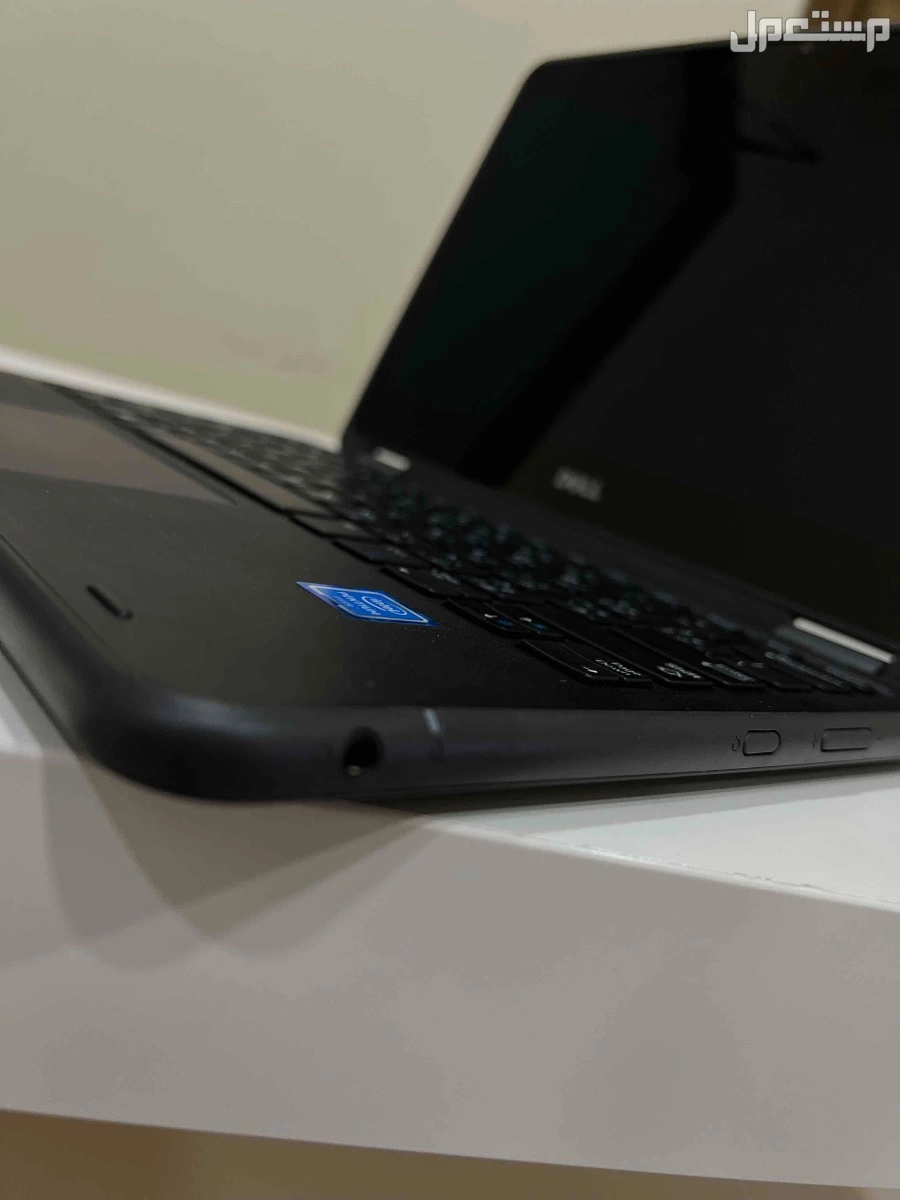 لاب توب DELL للبيع في الاحساء  بسعر 400 ريال