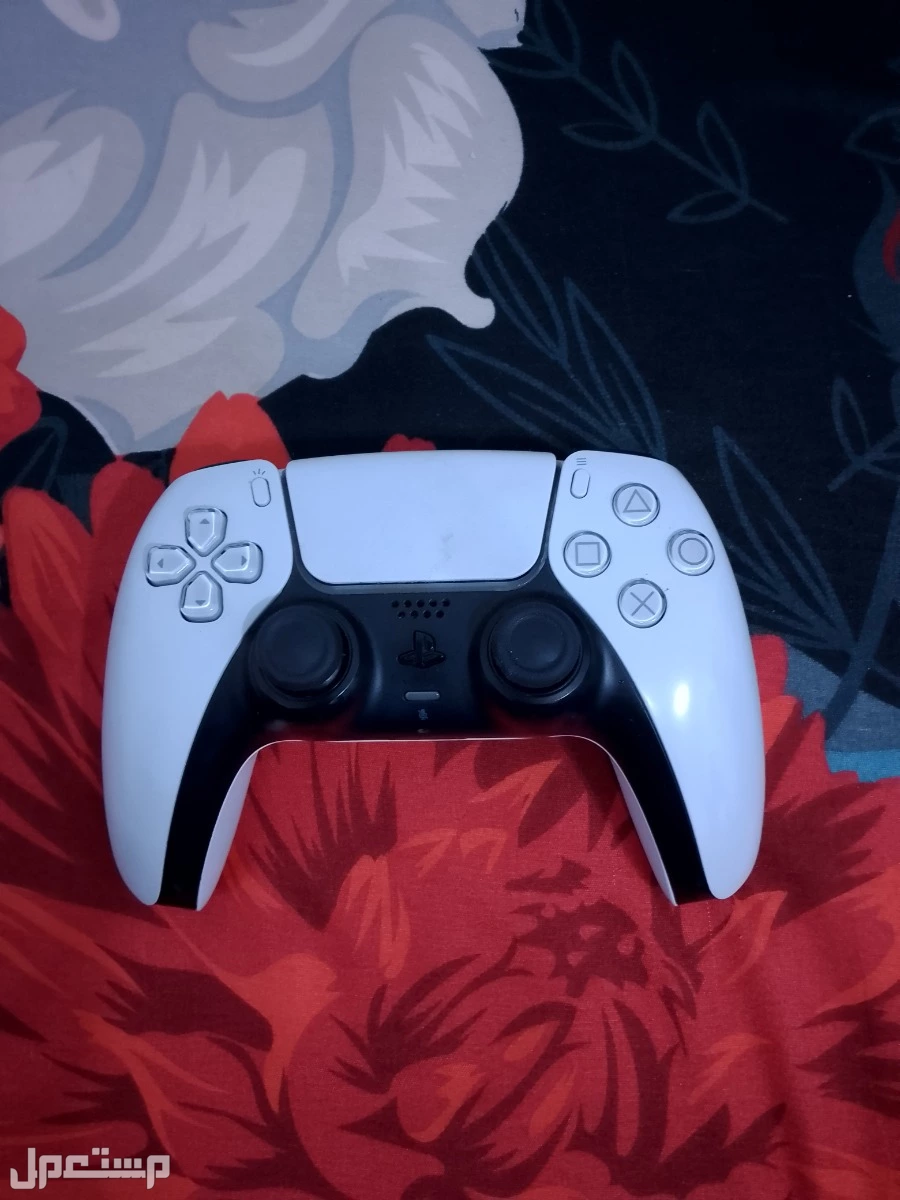 اشرطة ويد سوني 5 PS5 في الرياض يد تحكم PS5 اخت الجديدة مشكتها بسيطة فيها درفت .