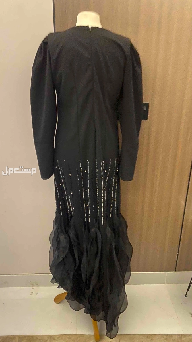 للبيع فساتين  في جدة بسعر 100 ريال للواحد