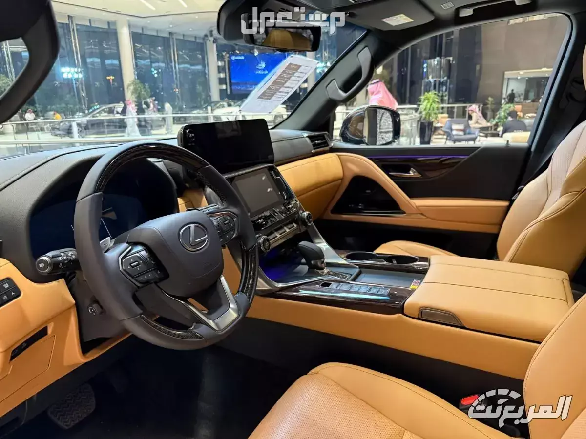 ترتيب أفضل 10 أنواع سيارات فخمة مشهورة بالصور لكزس LX 2025