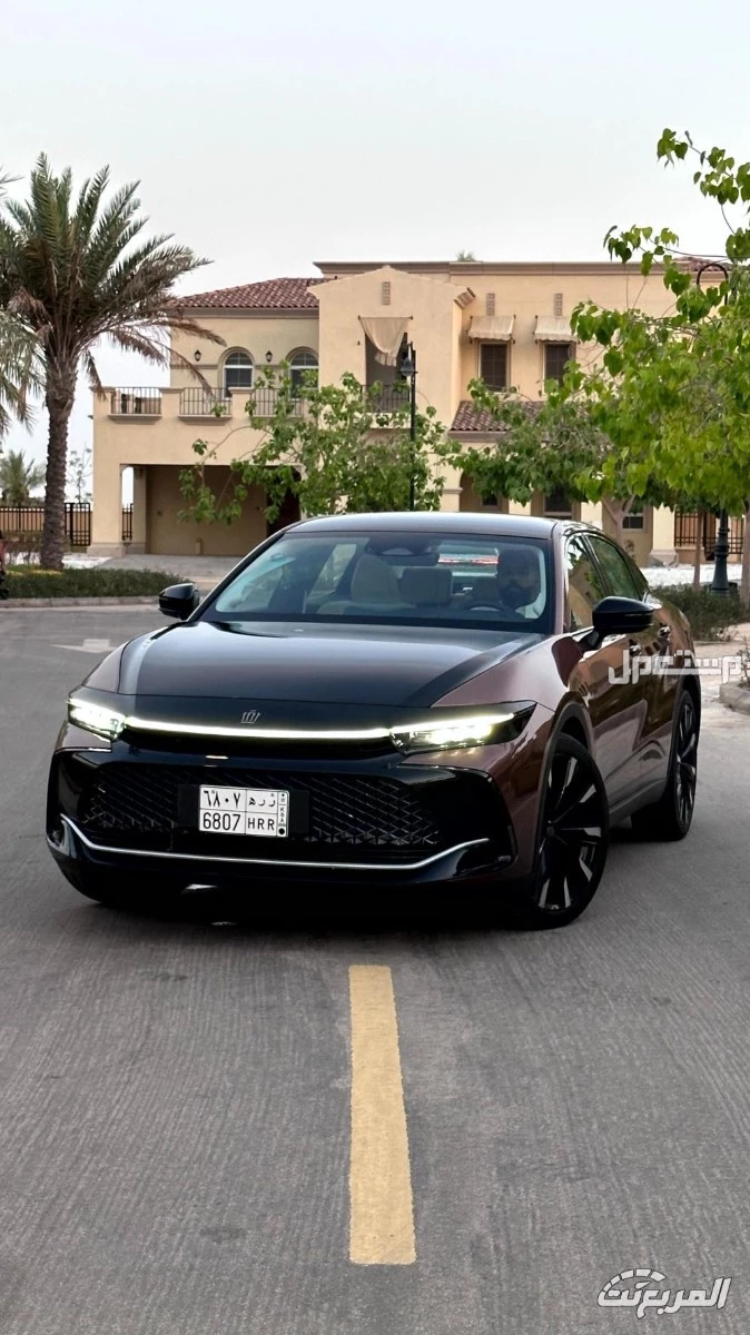 مواصفات وسعر تويوتا كراون بريميوم 2025.. مميزات وعيوب تصميم خارجية تويوتا كراون 2025