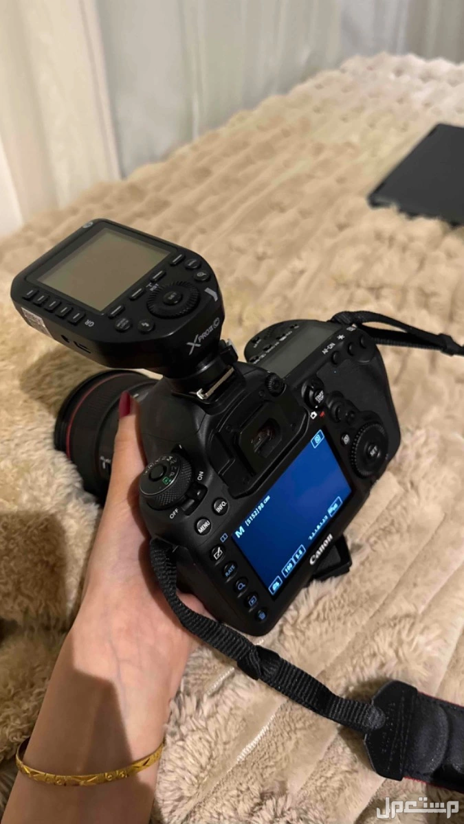 كاميرا كانون 5d mark IV مع عدسة 24-70