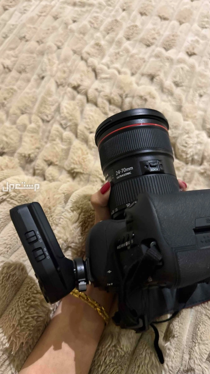 كاميرا كانون 5d mark IV مع عدسة 24-70