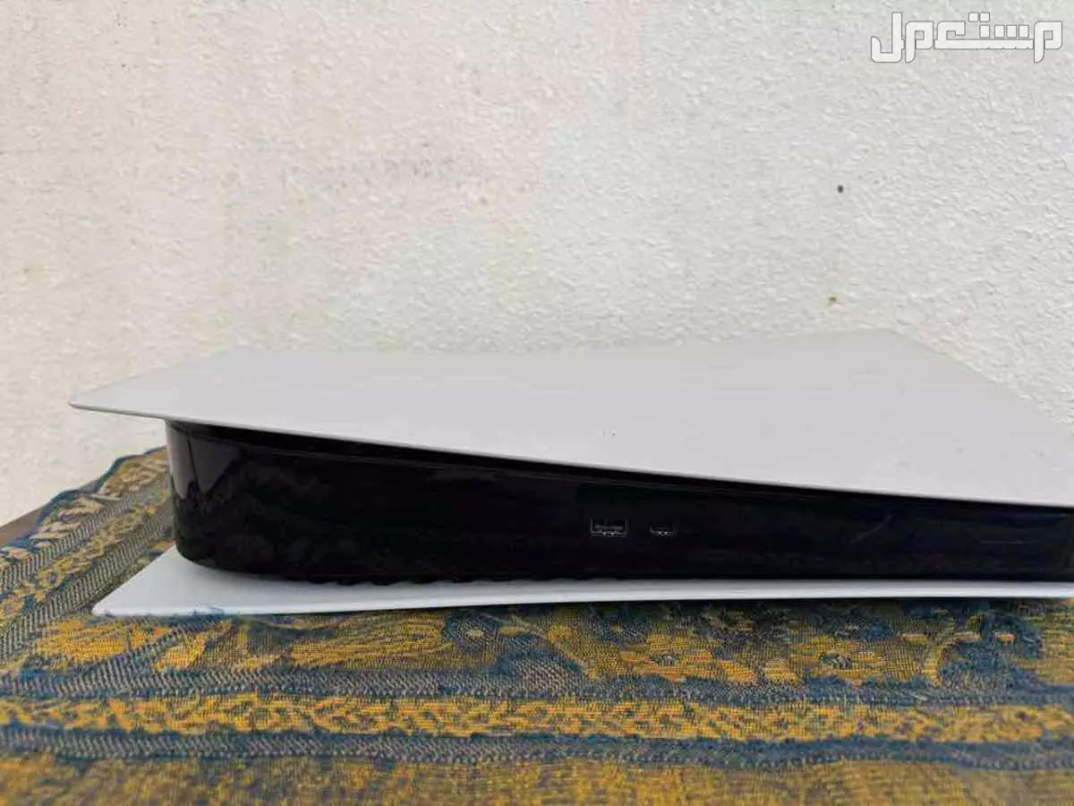 سوني فايف نضيف جداً الصامل يجي