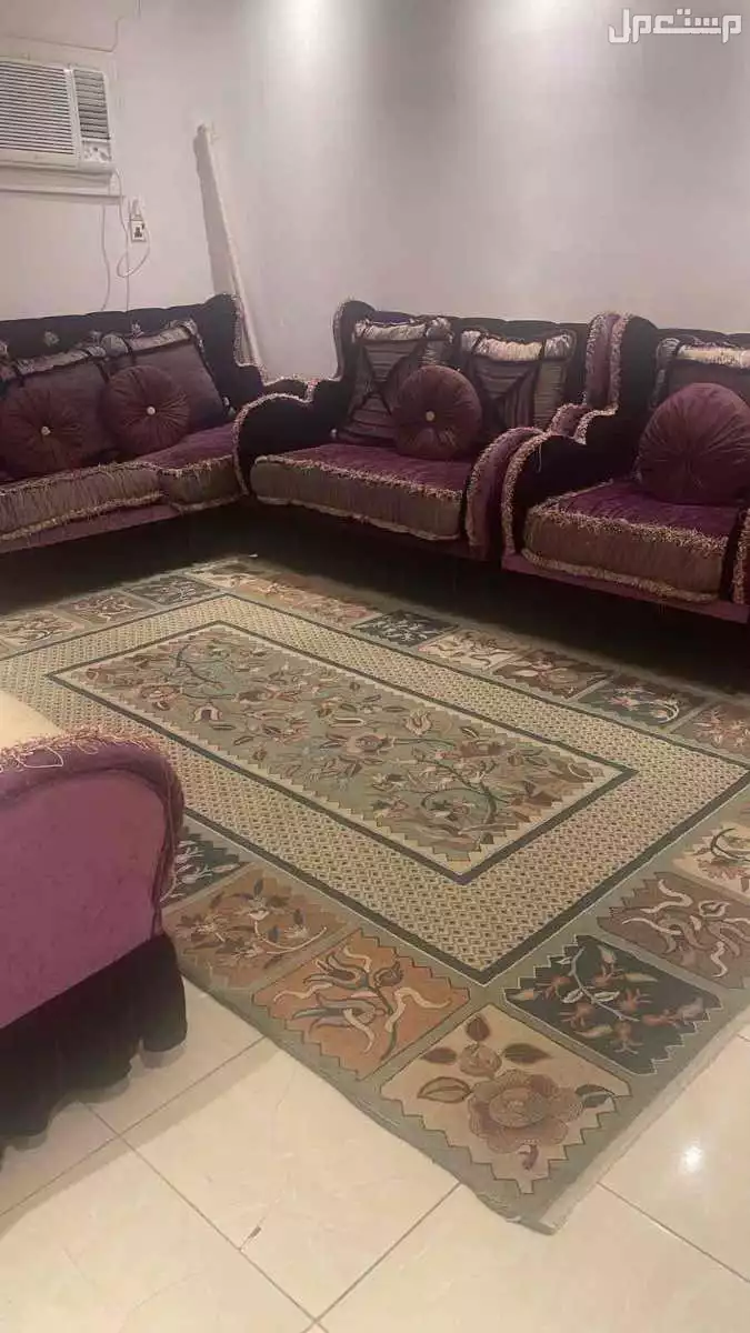 كنب في مكة ا في مكة المكرمة بسعر 300 ريال سعودي