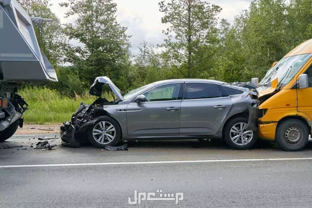تفسير حلم حادث سيارة والنجاة منه للرجل والمرأة بالتفصيل تفسير حلم حادث سيارة بالتفصيل
