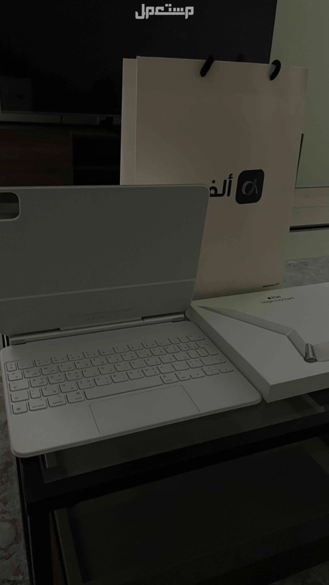 كيبورد ابل مجك 11 بوصه في الدمام ب 750 ريال