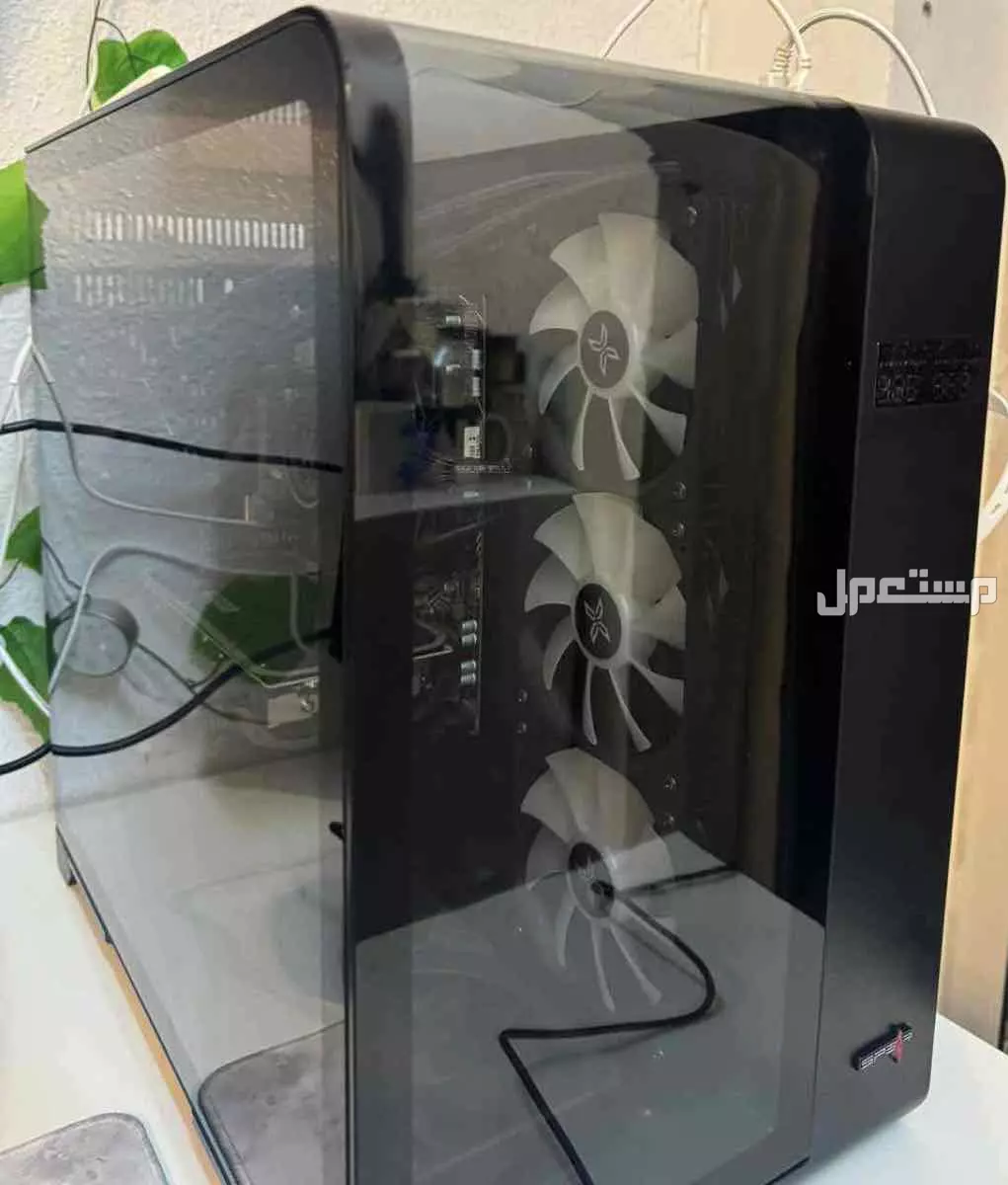 اجهزة قيمنق للبيع  بسعر 5200 ريال سعودي