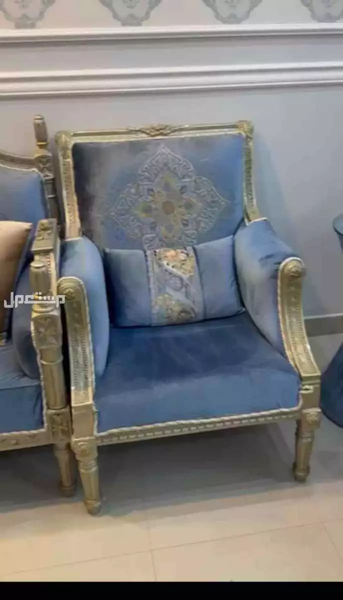 كنب  في الجبيل بسعر 2500 ريال سعودي قابل للتفاوض