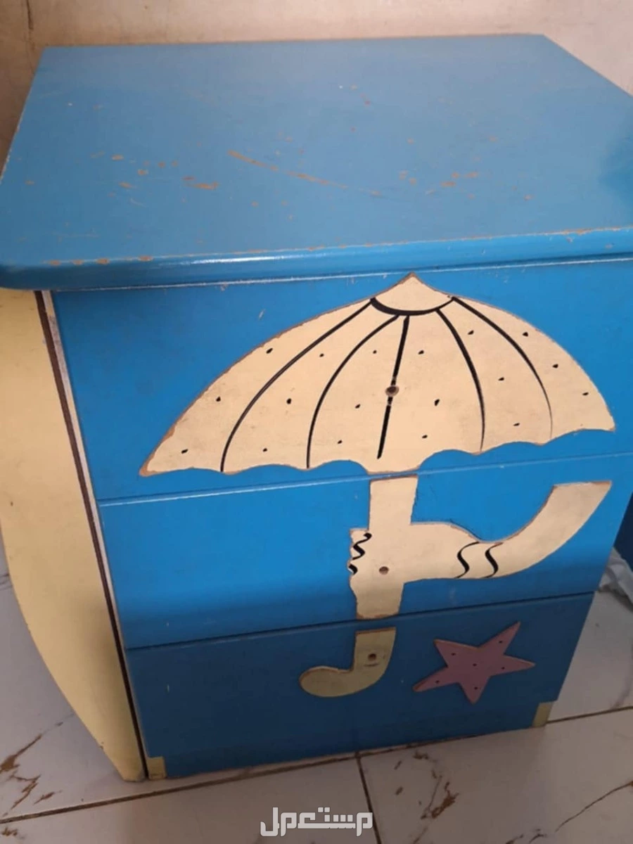 الرياض مخرج 14حى الروابي في الرياض بسعر 600 ريال سعودي 2كمودينو